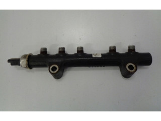 Топливная рампа 9685297580, 9670076780   Volvo C30  