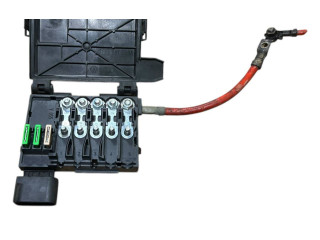 Блок предохранителей 7D0937550A   Volkswagen Transporter - Caravelle T4    