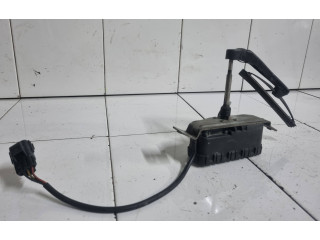 Моторчик стеклоочистителя 0390206216, 8620954    Volvo S80