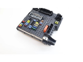 Блок предохранителей  8676391, 8676391   Volvo V70    
