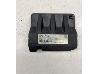 Блок управления M399299226, TPDP6033   Volkswagen Golf III