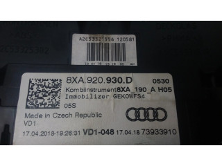 Přístrojová deska Audi A1 2010 8XA920930D