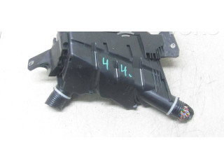 Блок предохранителей     Honda HR-V    