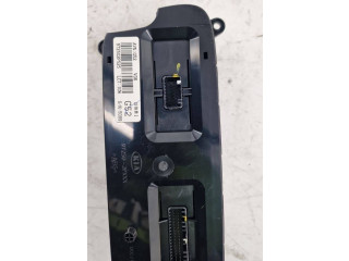 Блок управления климат-контролем 972502P525   KIA Sorento