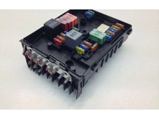 Блок предохранителей 1K0937125A Volkswagen Golf Plus