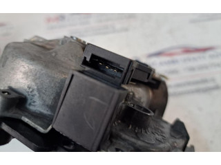 Моторчик заднего дворника 13282361, 13282361    Opel Meriva B