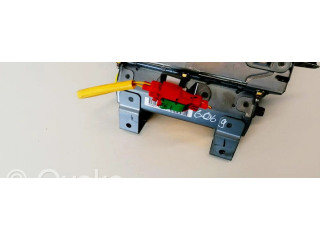 Подушка безопасности пассажира MN134946, E00553003P0U Mitsubishi Outlander