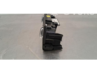 Блок управления климат-контролем 8U0820043D Audi Q3 8U