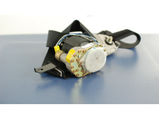 Подушка безопасности водителя Mazda MPV II LW