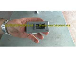 Блок предохранителей MB802358, ZUMBADOR   Mitsubishi Montero    