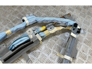 Боковая подушка безопасности    Subaru B9 Tribeca