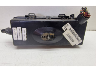 Блок предохранителей 04759996AB, P05087115AE   Chrysler 300 - 300C    