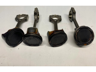 Píst G4LC KIA Venga