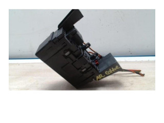 Блок предохранителей Opel Meriva B