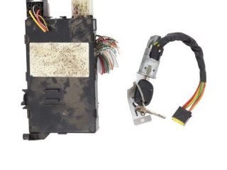 Комплект блоков управления 7711497054   Renault Clio II