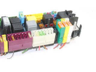 Pojistková skříňka 2469066600 Mercedes-Benz A W176 2014