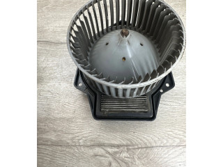 Вентилятор печки Mitsubishi Outlander