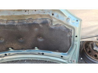 Капот двигателя