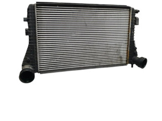 Интеркулер 1K0145803L Volkswagen Golf Plus