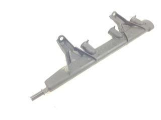 Топливная рампа 9676020480, 9676020480   Citroen C3   для двигателя HM01