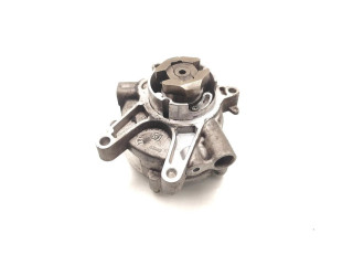 Вакуумный насос 55581351 Opel Insignia A