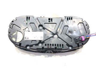 Панель приборов 6V0920740E   Skoda Fabia Mk3 (NJ)       