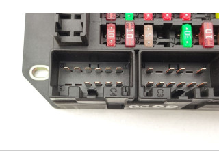 Блок предохранителей GW9314N030AC Jaguar XJ X351