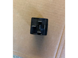 Блок предохранителей 701955200 Volkswagen Transporter - Caravelle T4