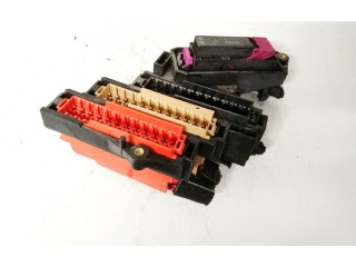   Pojistková skříňka 4e0941817, 4l0971845   Audi Q7 4L 2006