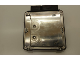 Řídící jednotka 03L906022B Audi A4 S4 B8 8K 2008