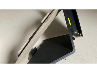 Другая деталь салона