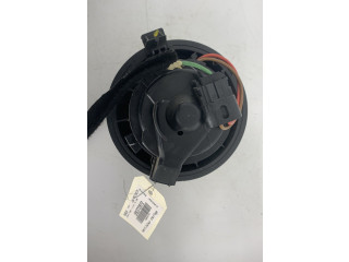 Вентилятор печки 272107379R Dacia Logan II