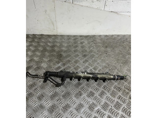 Vstřikovací lišta 8658252 Volvo S80