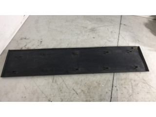 Отделка загрузочная дверь (молдинги)