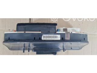 Přístrojová deska Audi 80 90 S2 B4 1993 88311196