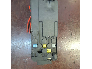 Блок предохранителей 2115452601 Mercedes-Benz R W251