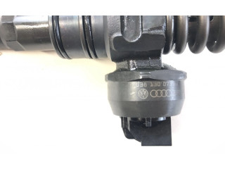 Комплект форсунок 0414720312, 038130073BQ Skoda Octavia Mk2 (1Z) BMM