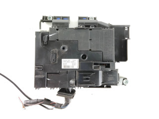   Pojistková skříňka 7P0937548J, 019205   Porsche Cayenne (92A) 2011