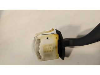 Мултифункционный включатель управления / ручка