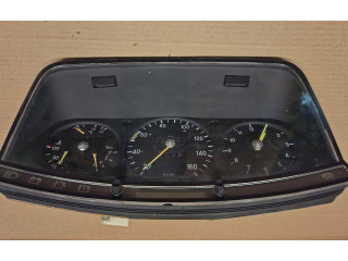 Панель приборов 87001050   Mercedes-Benz W123       