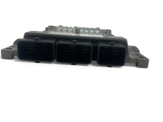 Блок управления двигателем Блок управления 31269189   Volvo V70