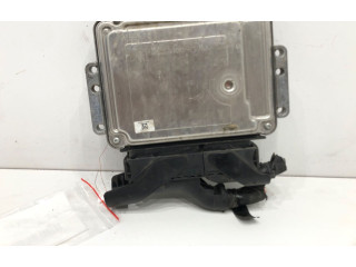 Блок управления двигателем ECU