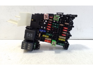 Блок предохранителей 5Q0937615C Volkswagen Golf VII