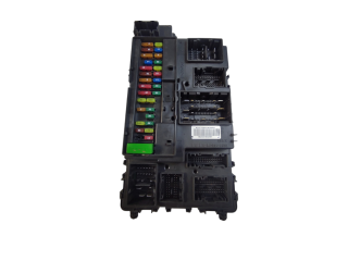 Pojistková skříňka Řídící jednotka BSM HU5T15604, HU5T15604BAH Ford Explorer V 2018