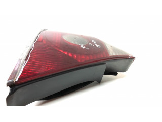 Задний фонарь левый сзади 6S7113405A Ford Mondeo Mk III 2000-2007 года