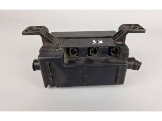 Pojistková skříňka 0K53A67BX1 KIA Carnival 2005