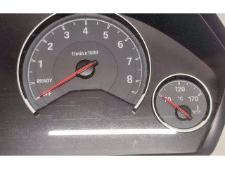 Přístrojová deska BMW M4 F82 F83 2018 9272664