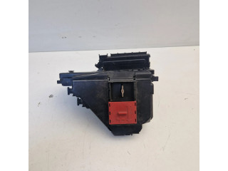 Pojistková skříňka A2135404778, P89140 Mercedes-Benz C W205 2015