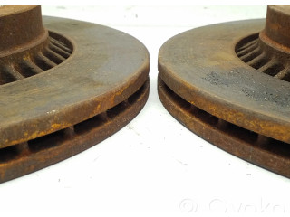 Задний тормозной диск       Volvo XC60 2.0   