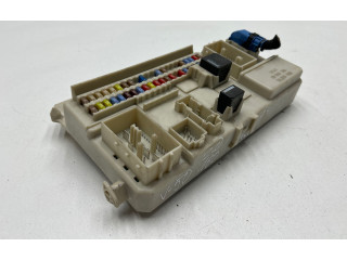 Блок предохранителей 31268178   Volvo V50    